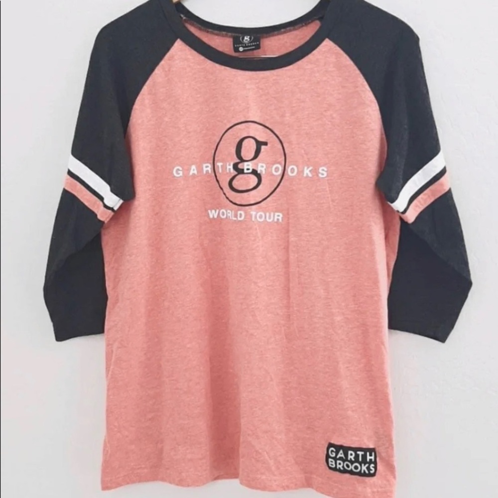 Garth Brooks  World Tour Concert Tshirt